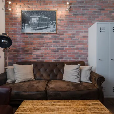 Апартамент Cinematique - Designer 1bd On Solunska *